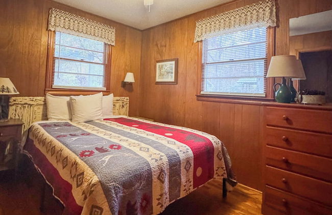 Cozy Creek Cottages - Photo 14