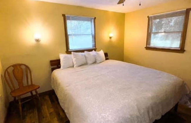Cozy Creek Cottages - Photo 6