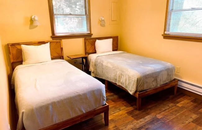 Cozy Creek Cottages - Photo 7