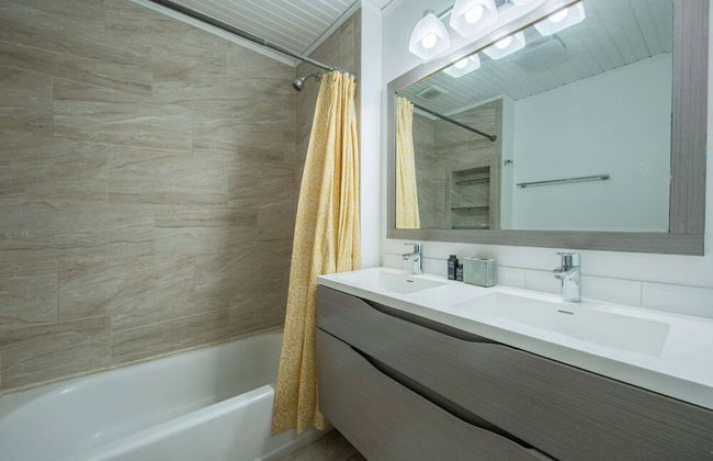 Riverview - Photo 37