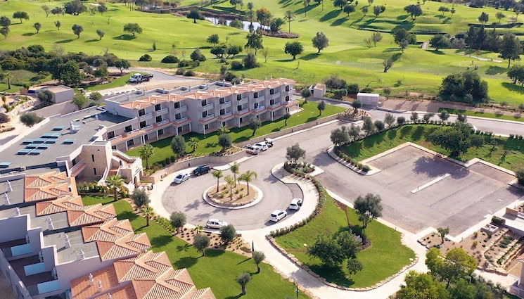 Photo 1 - Pestana Gramacho Residence