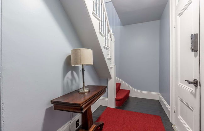 Broom & Board - Photo 19