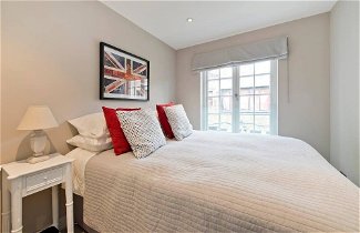 Foto 3 - Pretty 2-bedroom Apartment, Notting Hill