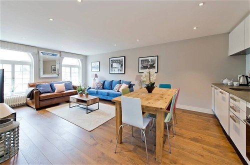 Photo 10 - Pretty 2-bedroom Apartment, Notting Hill