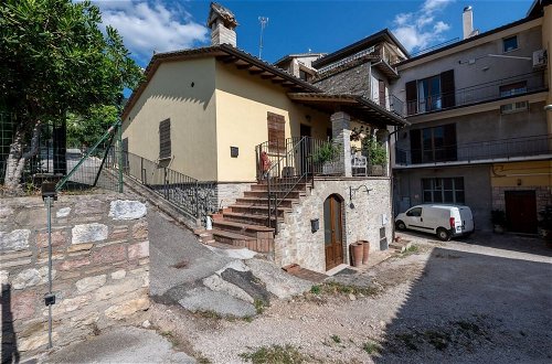 Photo 18 - Assisi Apartment