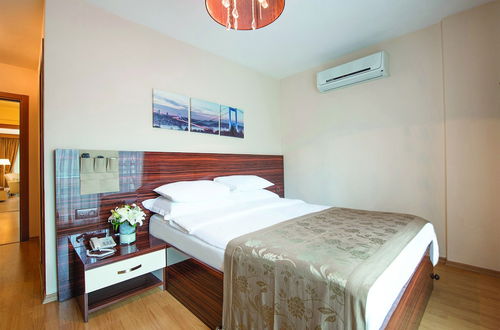 Foto 9 - Blueway Hotel Residence