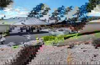 Foto 1 - Gathering Place