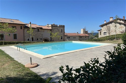 Photo 1 - Stylish Umbrian Apartment Garden Pool nr Orvieto