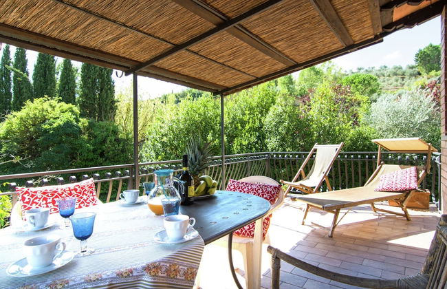 Belvilla by OYO Vintage Holiday Home in Montaione - Foto 1