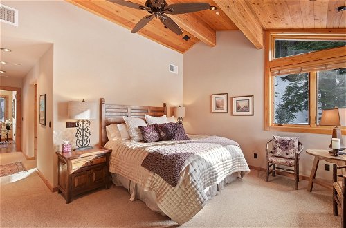 Photo 2 - Wulf's Lodge at Squaw Valley