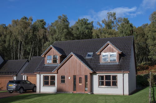 Photo 1 - Highland Holiday Homes - Tulloch Ard