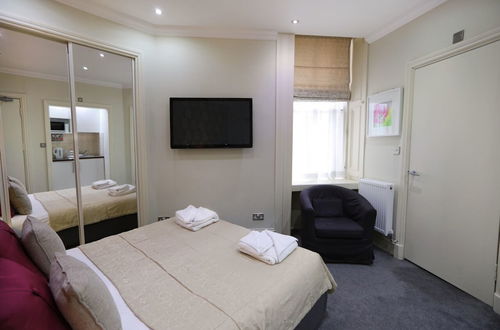 Photo 14 - Palmerston Suites