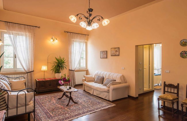 Villa in Citta Della Pieve Near Lake - Photo 11