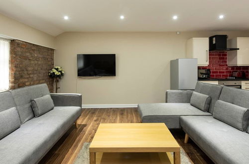 Photo 1 - Stunning Penthouse in NQ, City Centre ! Sleeps 8