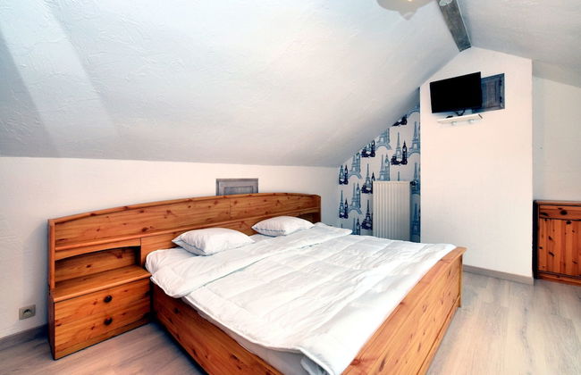 Holiday Home in Ardennes With Scenic Terrace - Photo 16