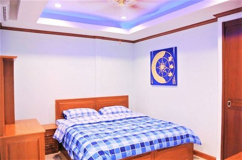Foto 4 - 2 bed Condo Baan Suan Lalana