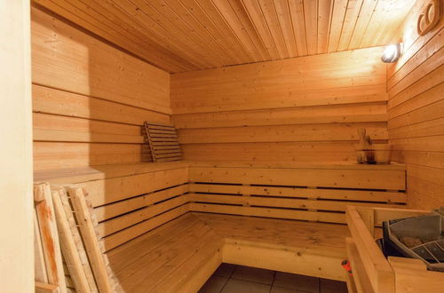 Photo 16 - Beautiful Holiday Home in Malmedy-beverce With Sauna