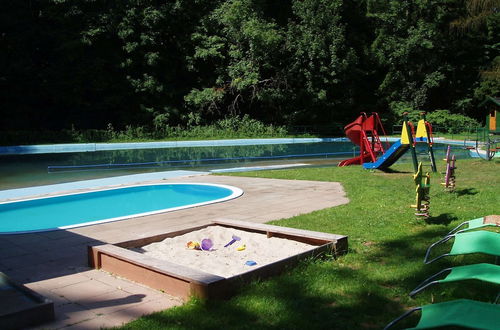 Photo 15 - Cozy Chalet in Dolni Brusnice With Swimming Pool