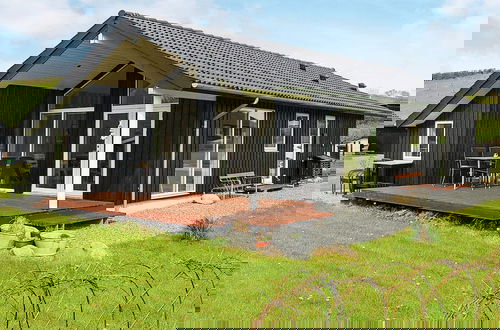Foto 1 - 5 Person Holiday Home in Haarby