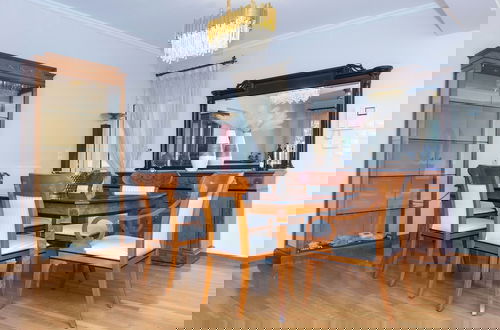 Photo 15 - Luxe 3 Bd Penthouse 5 Min from Drosia
