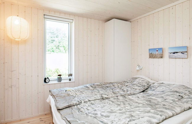 6 Person Holiday Home in Hals - Photo 3