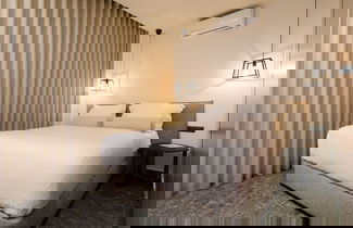 Foto 3 - Luxury Apt Near the Beach Athens Riviera by Olon