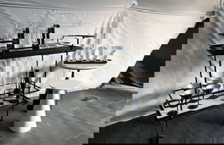 Foto 2 - Unique Escapes
