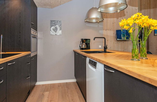 6 Person Holiday Home in Oksbol - Foto 6
