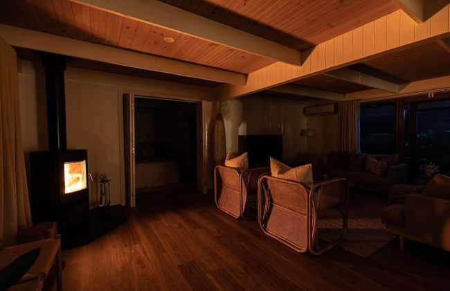 Sol Coastal Retreat - Outdoor Spa and Sauna - Photo 25