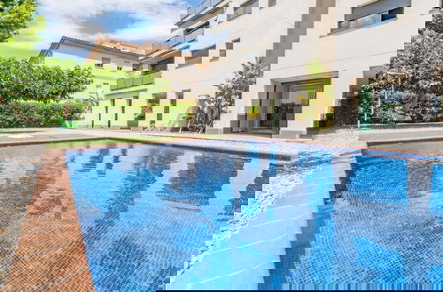 Foto 33 - Spacious Apartment in Bon Relax With Swimming Pool