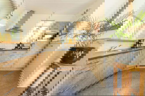 Foto 10 - Pretty Home With Garden
