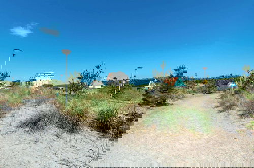Foto 18 - Beachside Apartment at Foot of Dunes