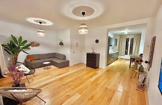 National Large City Apartments - Photo 10