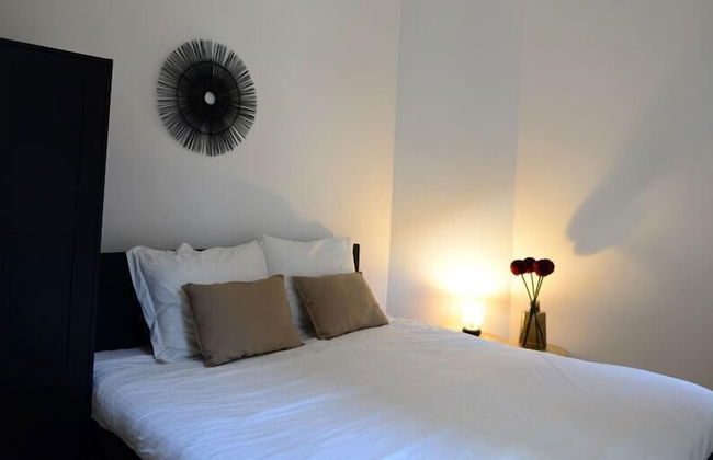 National Large City Apartments - Photo 3