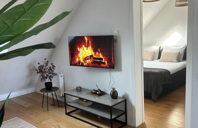 National Large City Apartments - Photo 6
