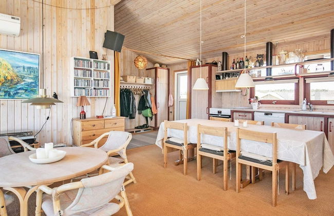 8 Person Holiday Home in Bindslev - Foto 8