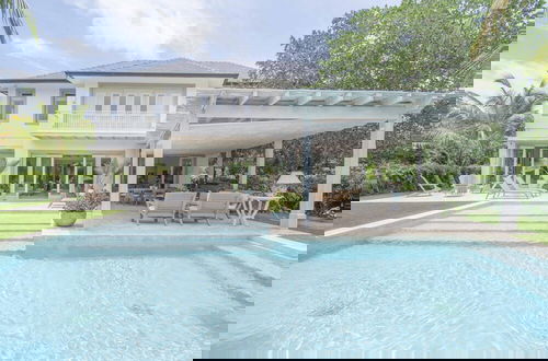 Foto 1 - Stylish Fully-staffed Villa Near Beach and Lagoons in Exclusive Golf Resort