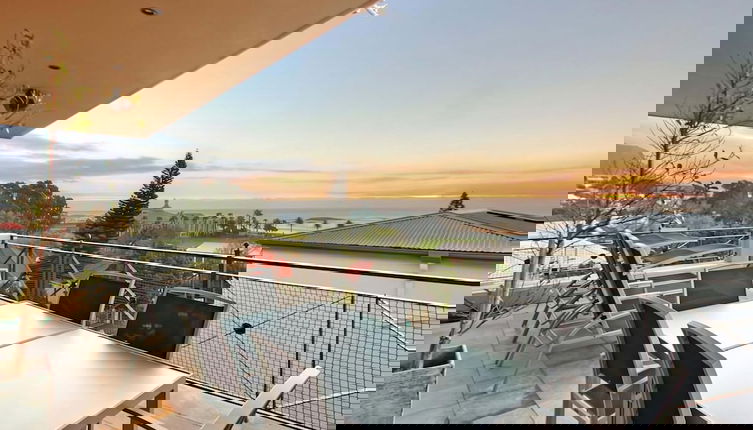 Foto 1 - Beachside Penthouse - 3 Mins From Camps Bay Beach