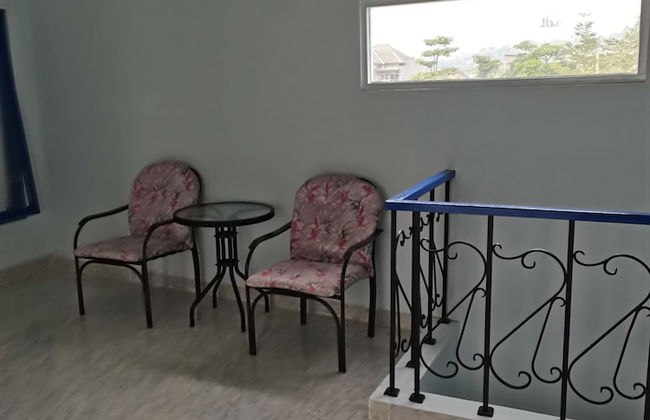 ZG Villa Batu - Foto 8