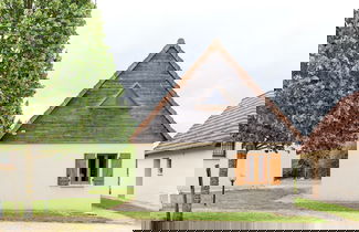 Photo 1 - Cozy Home With Scenic Views
