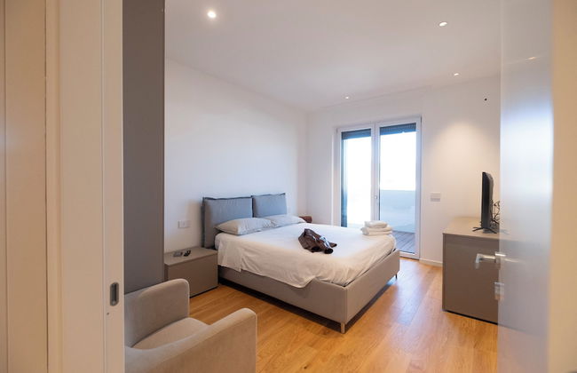 Porta del Mare Luxury Apartment - Photo 23