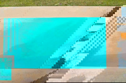 Photo 2 - Casa de Mesquite - Large Pool Walled In Yard