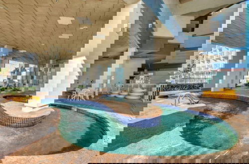 Foto 26 - Oceanfront Gem