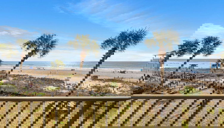 Photo 1 - Beachside Bliss by Avantstay Beachfront w/ Pool