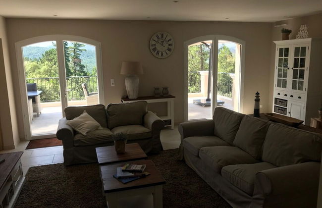 Villa in Le Plan-de-la-tour With Pool - Foto 16
