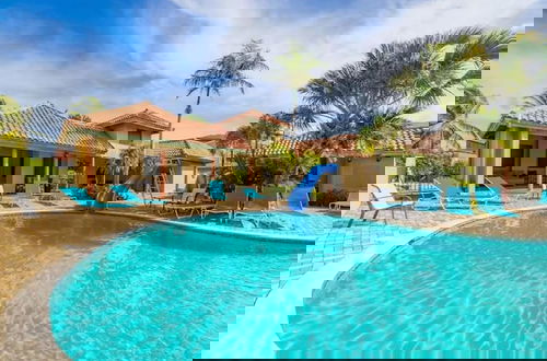 Foto 19 - 3BR Town Home in Gated Community Palm Beach
