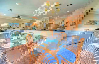 Foto 2 - Pool, Walkable to Old Town Eateries, Nightlife, Shops Palm Palace by Avantstay