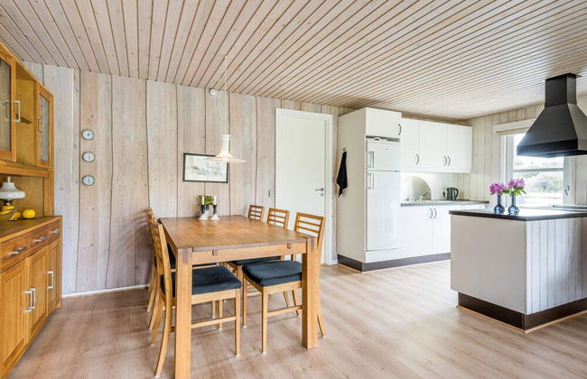 6 Person Holiday Home in Henne - Foto 7
