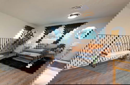 Photo 26 - Superb Apartment near Dodger