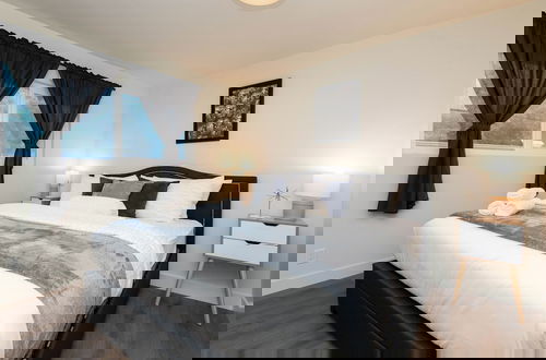 Photo 4 - Superb Apartment near Dodger